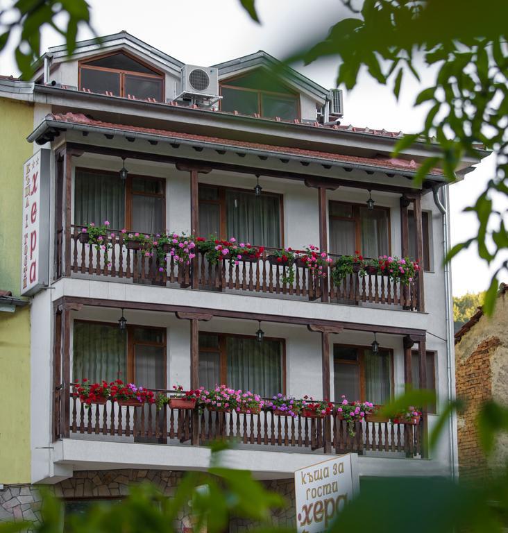 Hera Guest House Чифлик Экстерьер фото