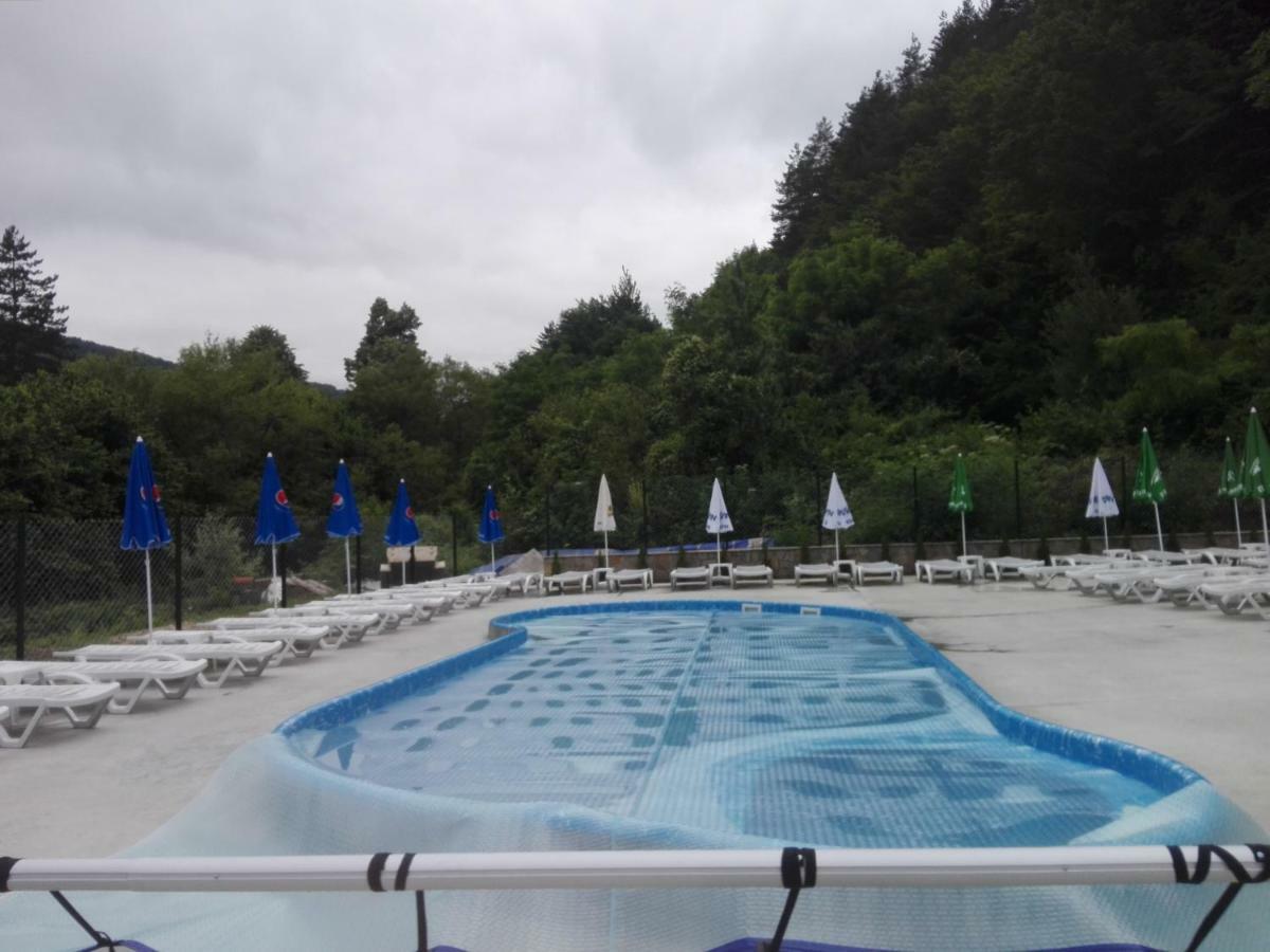Hera Guest House Чифлик Экстерьер фото